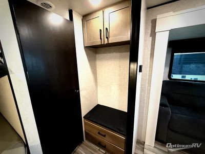 2025 Jayco Jay Flight SLX — photo 17 view