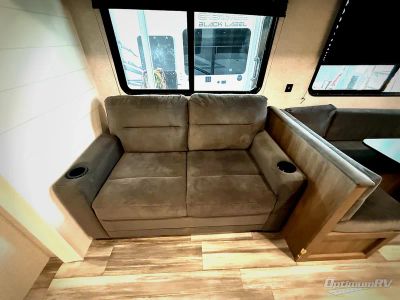 2025 Jayco Jay Flight SLX — detail view