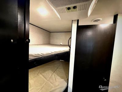 2025 Jayco Jay Flight SLX — photo 15 view