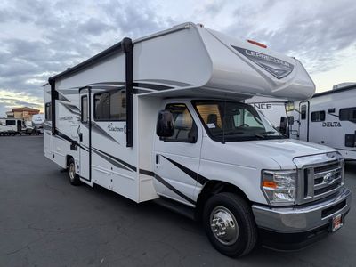 2025 Coachmen Leprechaun 260QB - Ford — photo 35 view