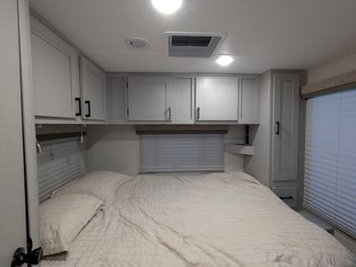 2025 Coachmen Leprechaun 260QB - Ford — photo 31 view