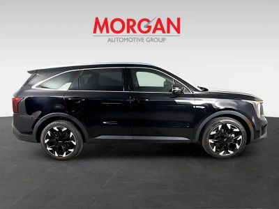 2024 Kia Sorento — side profile view