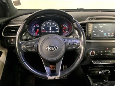 2016 Kia Sorento — detail view