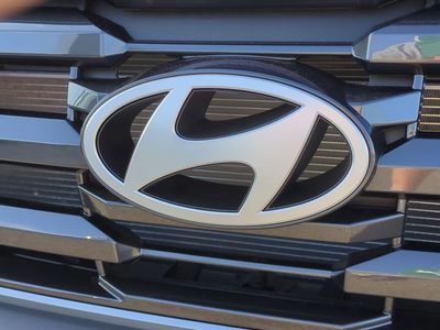 2026 Hyundai TUCSON — photo 13 view