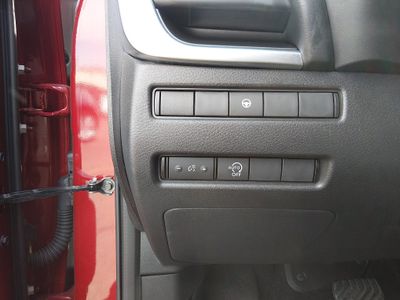 2023 Nissan Rogue — photo 13 view