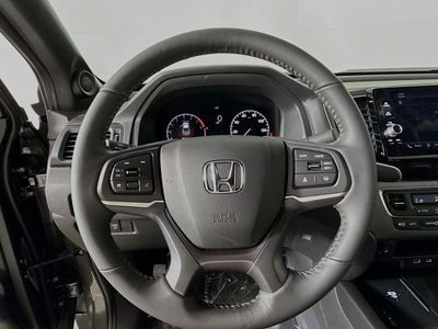 2026 Honda Ridgeline — photo 9 view