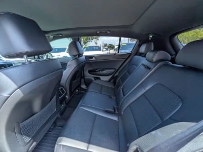 2021 Kia Sportage — photo 14 view