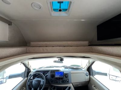 2025 Winnebago MINNIE WINNIE — interior view