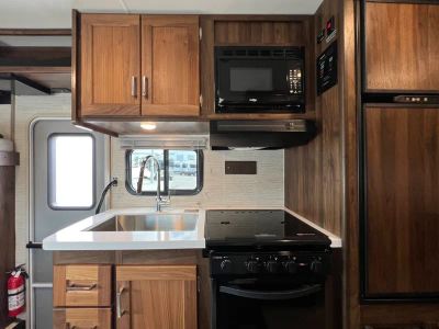 2025 Winnebago MINNIE WINNIE — photo 9 view