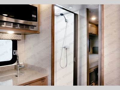 2022 Tiffin Motorhomes Wayfarer - Photo 7
