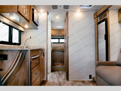 2022 Tiffin Motorhomes Wayfarer - Photo 6