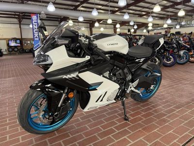 2026 CFMOTO 675SS - Photo 2
