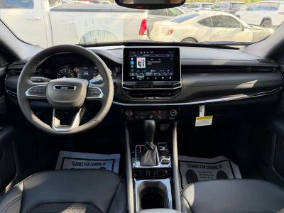 2026 Jeep Compass — photo 30 view