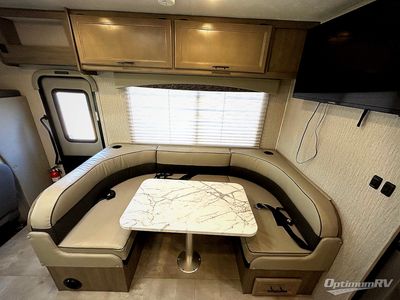 2023 Coachmen Freelander - Photo 10