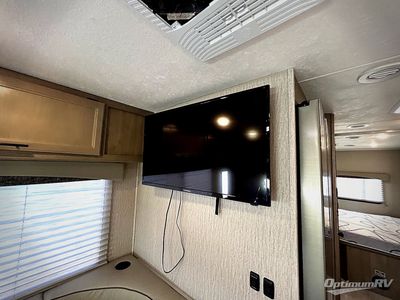 2023 Coachmen Freelander - Photo 11