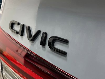 2026 Honda Civic Sedan Hybrid - Photo 9
