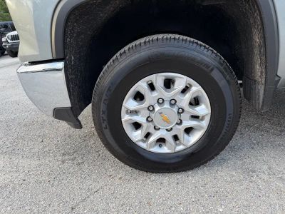 2025 Chevrolet Silverado 2500HD — photo 12 view
