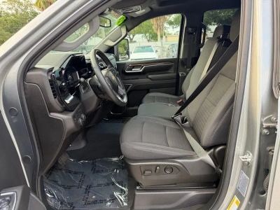 2025 Chevrolet Silverado 2500HD — photo 22 view