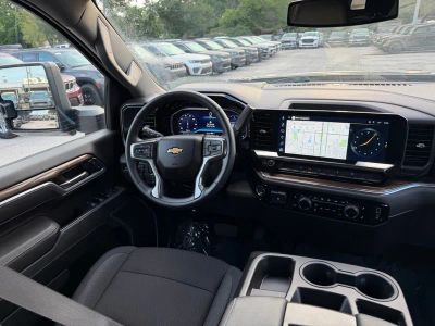 2025 Chevrolet Silverado 2500HD — photo 38 view