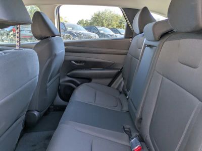 2026 Hyundai TUCSON HYBRID — photo 13 view