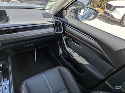 2026 Mazda CX-50 Hybrid — photo 17 view