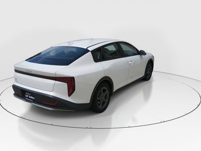 2025 Kia K4 - Photo 7