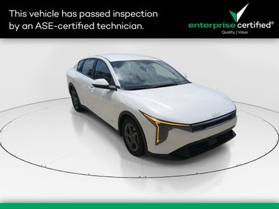 2025 Kia K4 - Photo 1