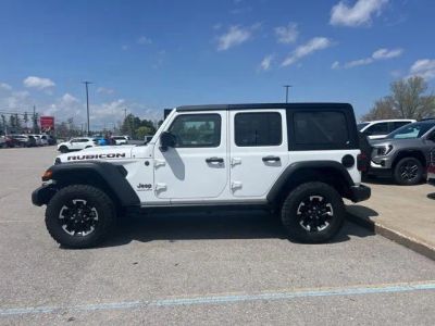 2025 Jeep Wrangler — side profile view