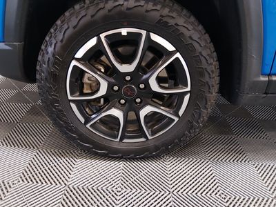 2025 Jeep Compass — photo 10 view