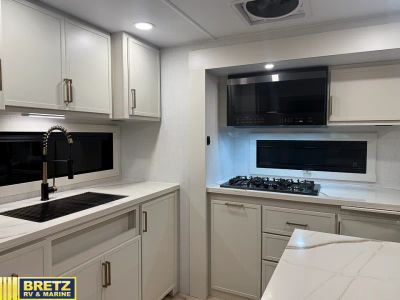 2026 Brinkley Model I - Photo 7