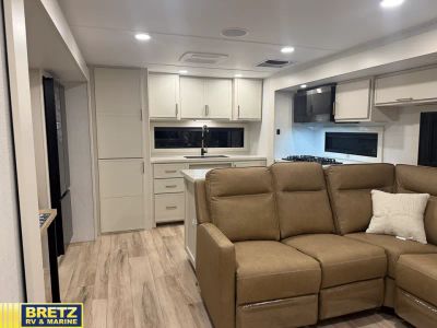 2026 Brinkley Model I - Photo 3