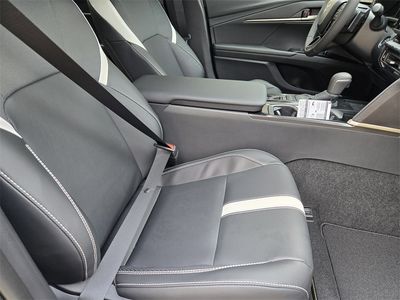2026 Toyota Camry - Photo 9