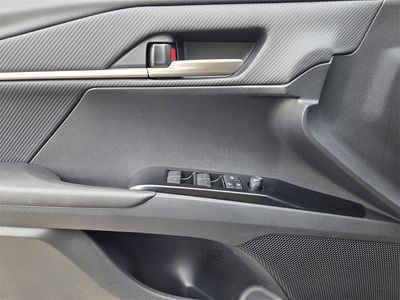 2026 Toyota Camry - Photo 15