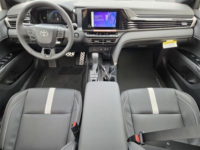 2026 Toyota Camry - Photo 18