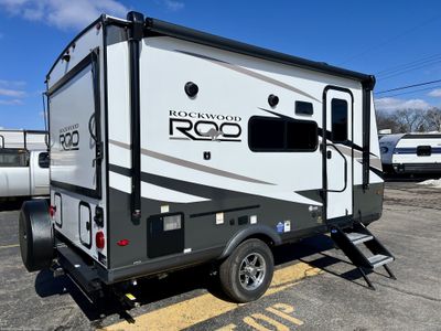 2025 Forest River Rockwood Roo - Photo 5