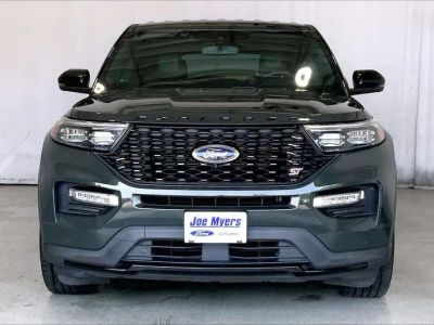 2022 Ford Explorer - Photo 2