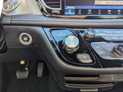 2026 Chrysler Pacifica — photo 16 view