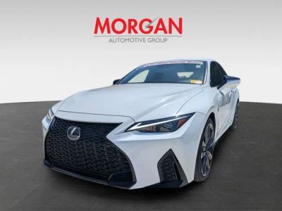 2024 Lexus IS — photo 7 view