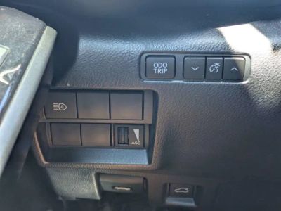 2024 Lexus IS — photo 21 view