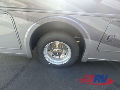 2025 Winnebago Vista - Photo 11