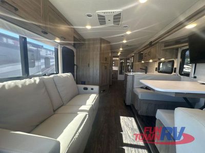 2025 Winnebago Vista - Photo 14