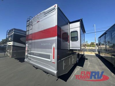 2025 Winnebago Vista - Photo 6