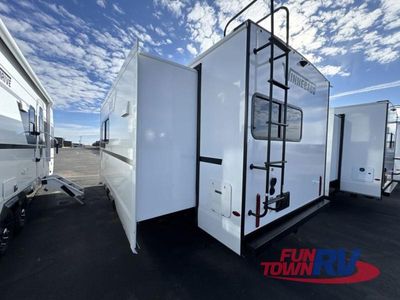 2026 Winnebago Thrive - Photo 5