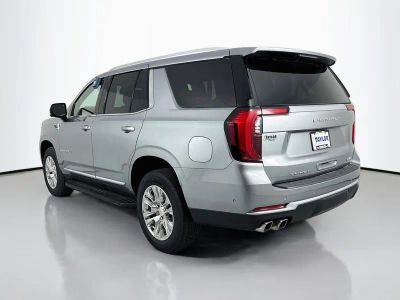 2025 GMC Yukon — detail view