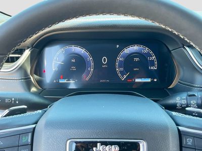 2025 Jeep Grand Cherokee L — photo 12 view