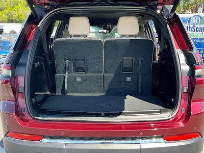 2025 Jeep Grand Cherokee L — photo 25 view