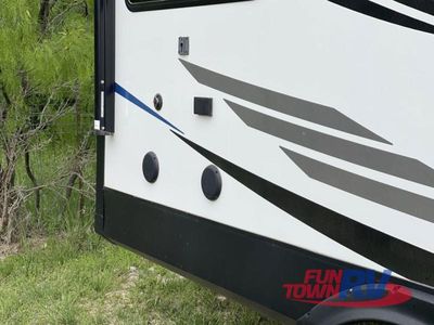 2022 Forest River RV Wildcat - Photo 18