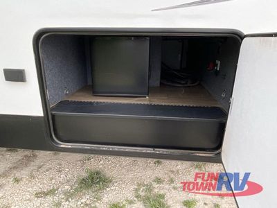 2022 Forest River RV Wildcat - Photo 14