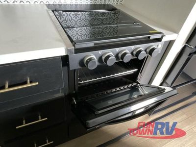 2022 Forest River RV Wildcat - Photo 27