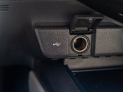 2021 Toyota Camry - Photo 28